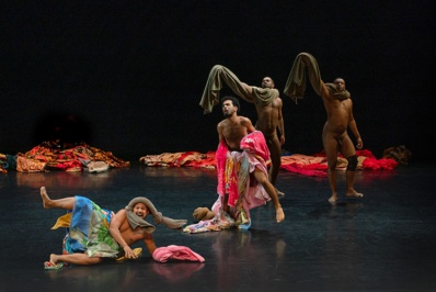 © Sammi Landweer. © Sammi Landweer.