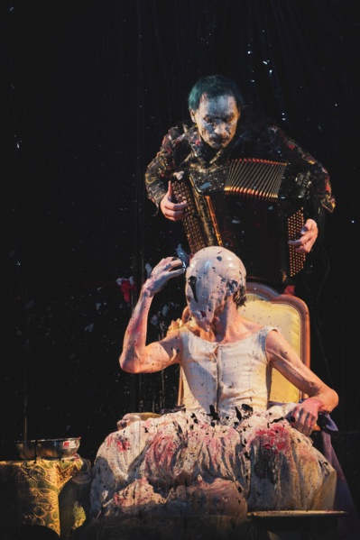 "De la Sainte Face à la Tête Viande" © Pierre Planchenault. "De la Sainte Face à la Tête Viande" © Pierre Planchenault.