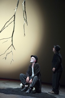 theatreachatillon.com theatreachatillon.com