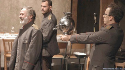 "Trois Sœurs" © Alex Mesnil. "Trois Sœurs" © Alex Mesnil.