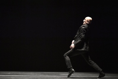 © Akihito Abe. © Akihito Abe.