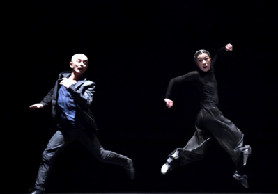 © Akihito Abe. © Akihito Abe.