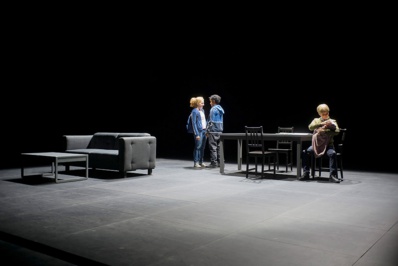 "Contes et Légendes" L'adolescence à vif… Jeux de rôle au pays des humanoïdes associés "Contes et Légendes" L'adolescence à vif… Jeux de rôle au pays des humanoïdes associés