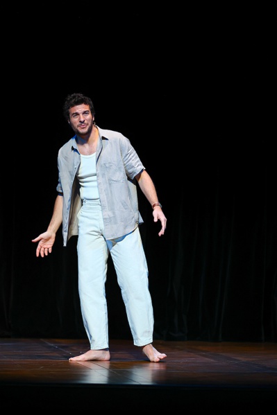 © Ruben Shazon. © Ruben Shazon.