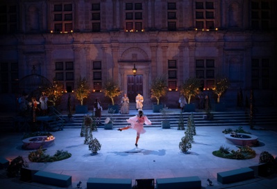 © Jean Delmarty. © Jean Delmarty.