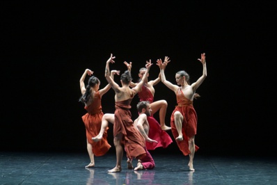 "Mythologies" Chorégraphies des rêves éveillés des peuples "Mythologies" Chorégraphies des rêves éveillés des peuples