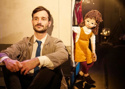 © Simon Larvaron. © Simon Larvaron.