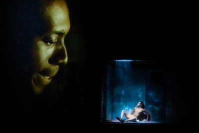 © Victor Tonelli. © Victor Tonelli.