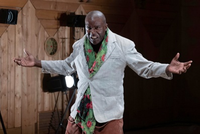 © AKO - Audrey Knafo Ohnona. © AKO - Audrey Knafo Ohnona.