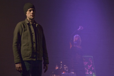 "Tangente" Disparaître, partir sans se retourner… pour vivre une nouvelle vie "Tangente" Disparaître, partir sans se retourner… pour vivre une nouvelle vie