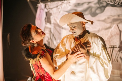 © Mihaela Bodlovic. © Mihaela Bodlovic.