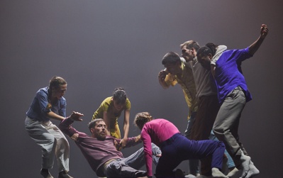 "The Fix" © Tom Visser. "The Fix" © Tom Visser.