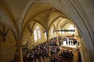 Réfectoire des moines, Abbaye de Royaumont © Agathe Poupeney. Réfectoire des moines, Abbaye de Royaumont © Agathe Poupeney.