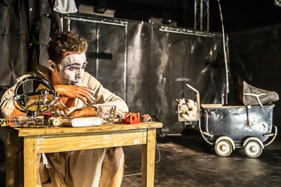 © Fabien Debrabandere. © Fabien Debrabandere.