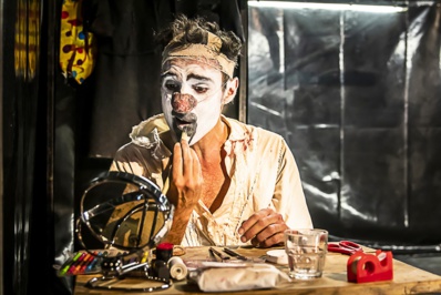 © Fabien Debrabandere. © Fabien Debrabandere.