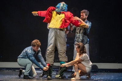 © Emmanuel Burriel. © Emmanuel Burriel.