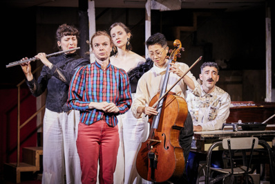 "Sans tambour"… ni trompette mais avec poésie et élégance ! "Sans tambour"… ni trompette mais avec poésie et élégance !