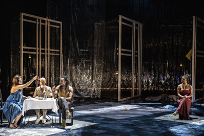 © Jean-Louis Fernandez. © Jean-Louis Fernandez.