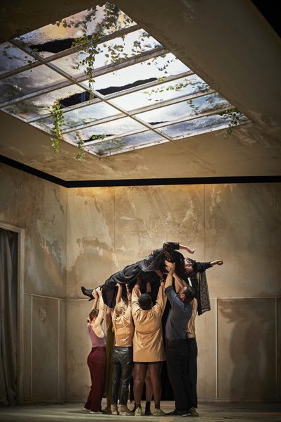 © Christophe Raynaud de Lage. © Christophe Raynaud de Lage.