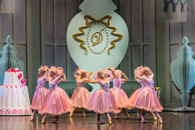 © Thomas Amouroux. © Thomas Amouroux.