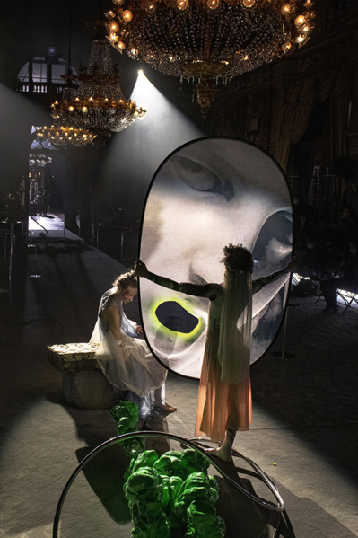 © Fred Debrock. © Fred Debrock.