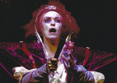 LdD pour le spectacle "Sarah Bernhardt" © Pierrette Dupoyet. LdD pour le spectacle "Sarah Bernhardt" © Pierrette Dupoyet.