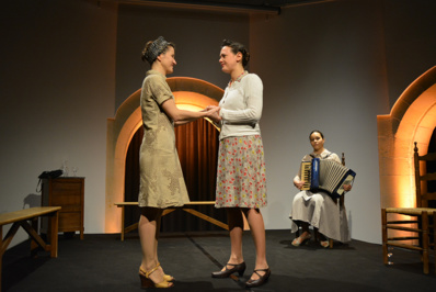 © Loic Bonnet/Ouest-France - Pour Cie du Saut de l'Ange. © Loic Bonnet/Ouest-France - Pour Cie du Saut de l'Ange.