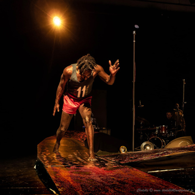 © Clodelle. © Clodelle.