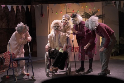 © Neal Mc Ennis. © Neal Mc Ennis.