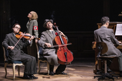 © Jean-Louis Fernandez. © Jean-Louis Fernandez.