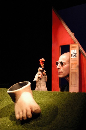 © Claire Leroux. © Claire Leroux.