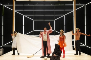 © Christophe Raynaud de Lage/Festival d’Avignon. © Christophe Raynaud de Lage/Festival d’Avignon.