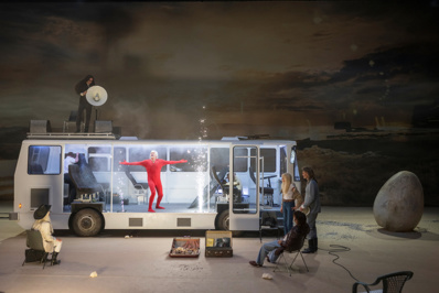 © Martin Argyroglo. © Martin Argyroglo.