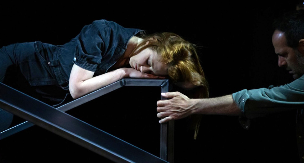 © Arny Berry. © Arny Berry.