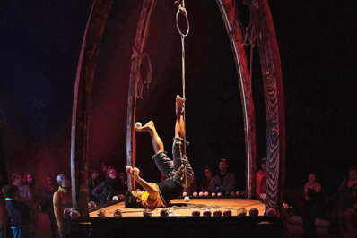 "Les Fauves", Cie Ea Eo © Guillaume De Smedt. "Les Fauves", Cie Ea Eo © Guillaume De Smedt.