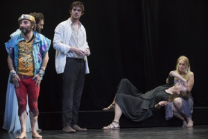 © Elisabeth Carecchio. © Elisabeth Carecchio.