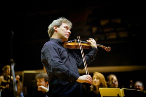 David Grimal © Bernard Martinez. David Grimal © Bernard Martinez.