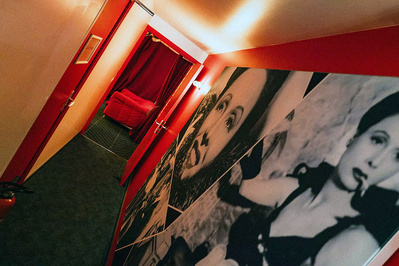 La Scène Parisiene © Tous droits réservés. La Scène Parisiene © Tous droits réservés.