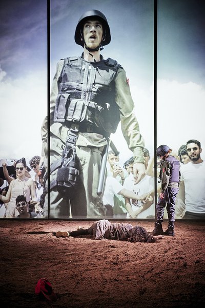 © Christophe Raynaud de Lage. © Christophe Raynaud de Lage.