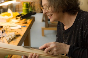 Judith Kraft… une luthière américaine à Paris