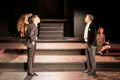 © Emmanuel Sajin. © Emmanuel Sajin.