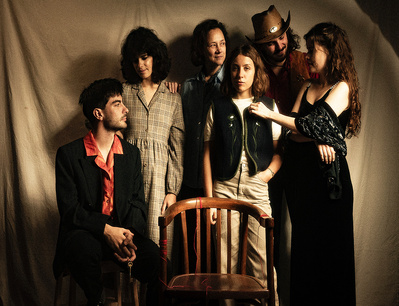 © L.A. Dubos. © L.A. Dubos.