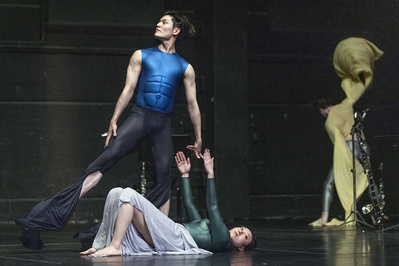 "Graciela Quintet" de Jan Martens © Opera Ballet Vlaanderen-Phile Deprez. "Graciela Quintet" de Jan Martens © Opera Ballet Vlaanderen-Phile Deprez.