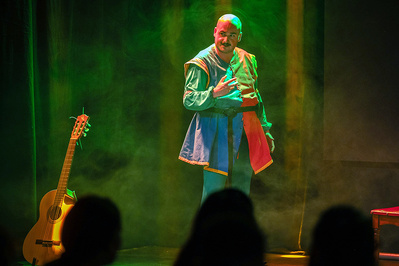 © Julien Jovelin. © Julien Jovelin.