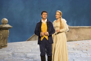 © Émilie Brouchon/Opera national de Paris. © Émilie Brouchon/Opera national de Paris.