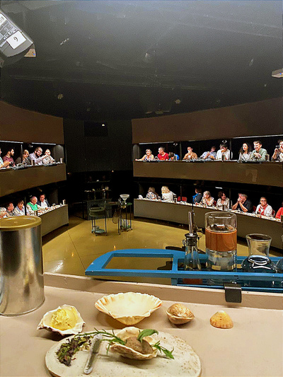 "Repas de Mer" © Marie-Pierre Bourdier. "Repas de Mer" © Marie-Pierre Bourdier.