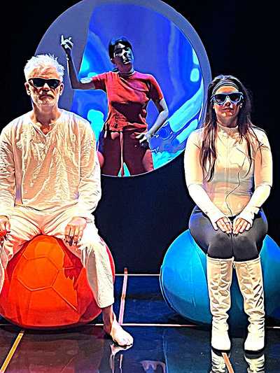 © Les Bicéphales. © Les Bicéphales.