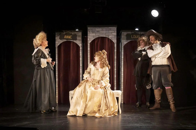 © Fred Atlan. © Fred Atlan.