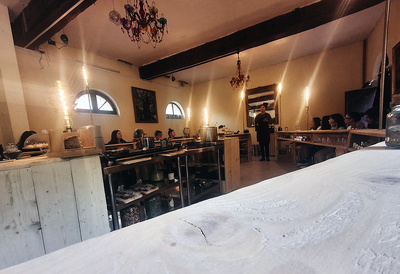 © Bruno Fougniès. © Bruno Fougniès.