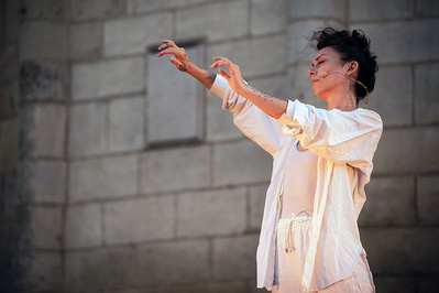 "Et vous, qui êtes-vous" © Pierre Planchenault. "Et vous, qui êtes-vous" © Pierre Planchenault.